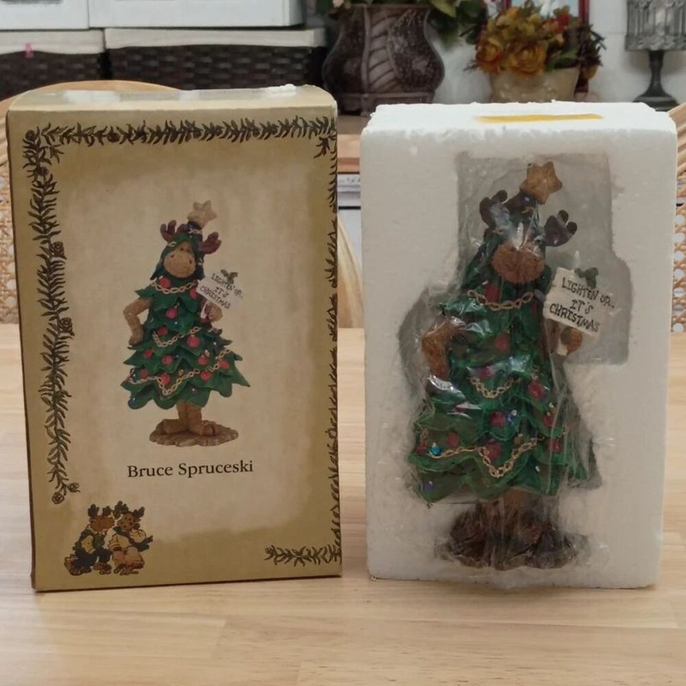 NEW Retired Boyd's Bear Moose Troop "Bruce Spruceski" Cold Cast Resin Figurine